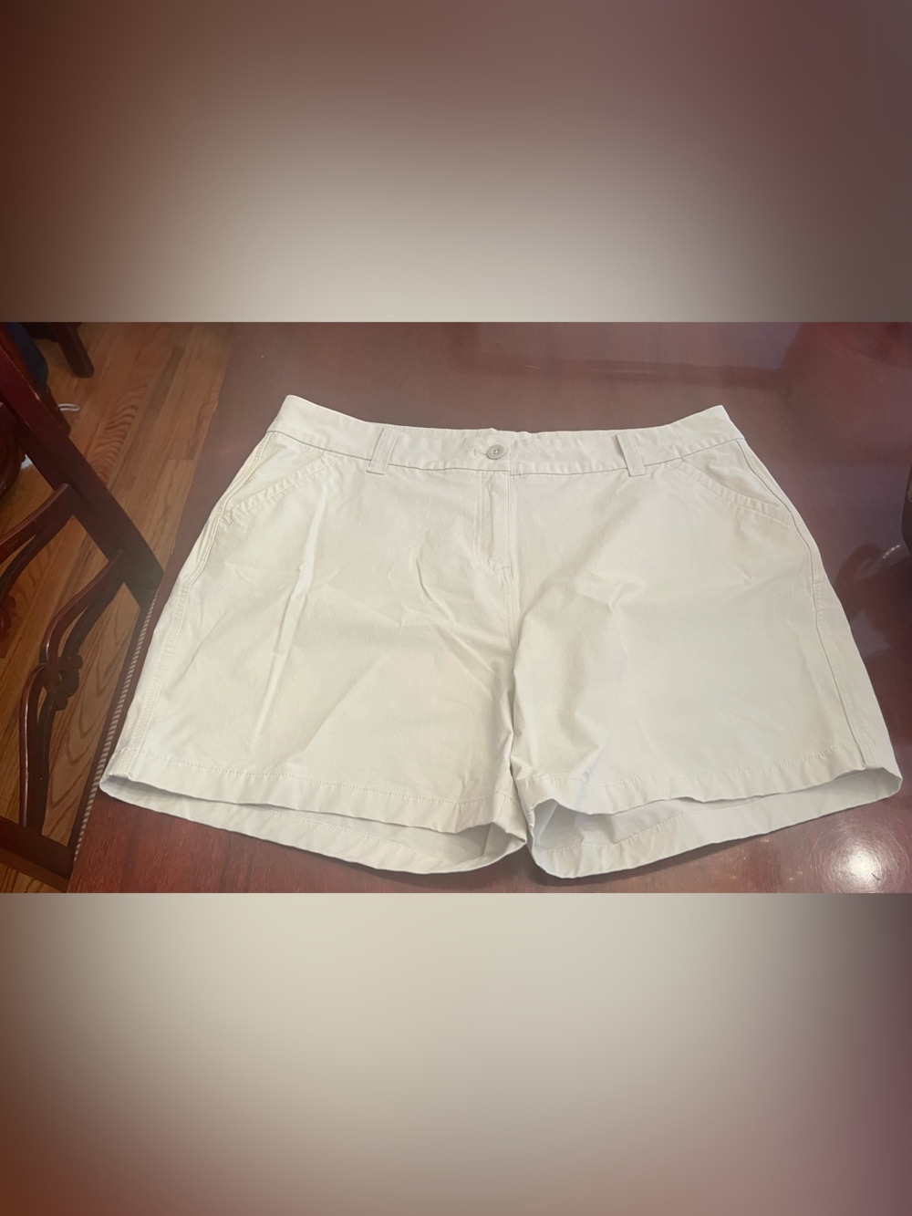Vineyard Vines Cream Chino Shorts